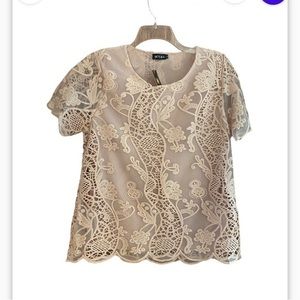 COC vintage lace blouse ‎ size XL. Beige color new with tags.